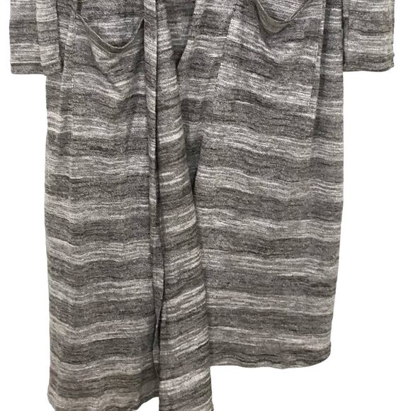 NWT LuLaRoe Sarah Striped Gray Long Open Cardigan Sweater Duster Oversize Medium - Picture 4 of 15